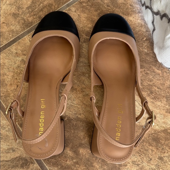 Madden Girl Beige and Black Slingback Heels - Picture 4 of 5